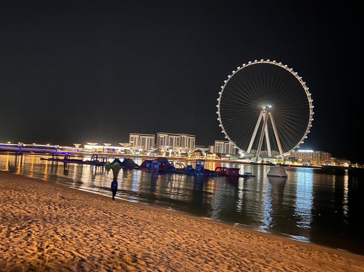 Route 66 Beach Hostel Dubai Exterior photo